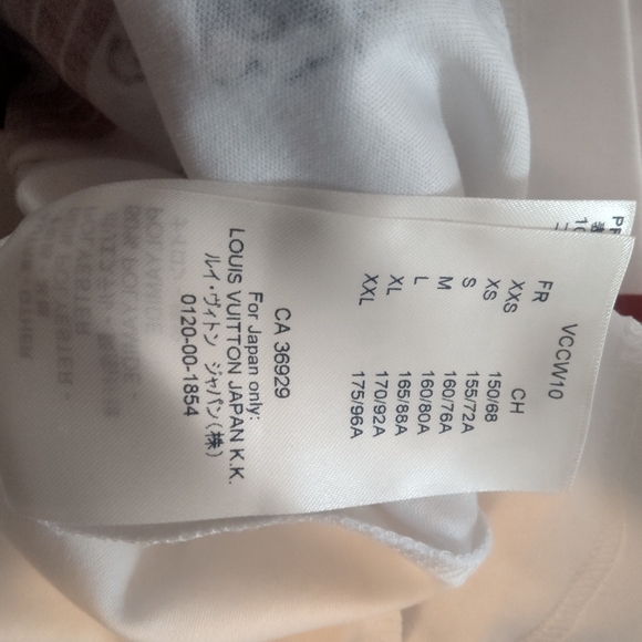 RARE LIMITED EDITION 100% AUTHENTIC LOUIS VUITTON POPPY FLOWER T-SHIRT WITH BOX! - Picture 12 of 12